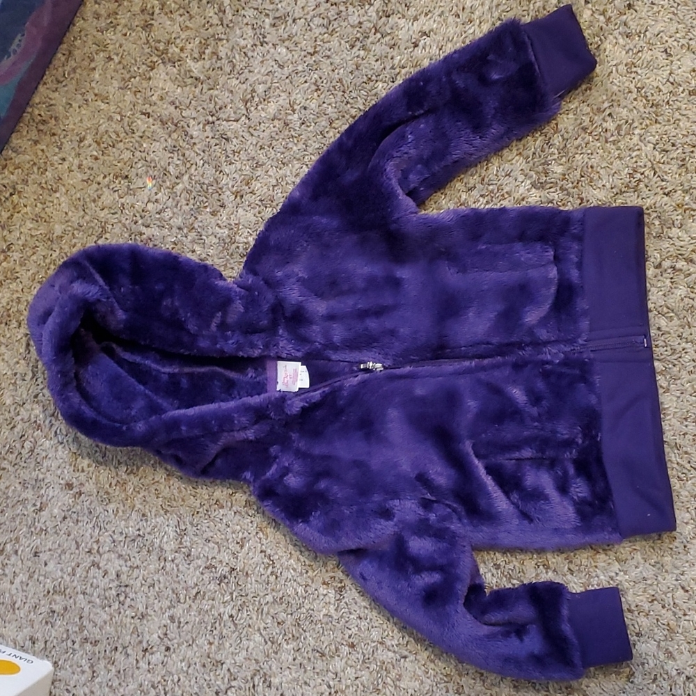 2T fuzzy purple zippered hoodie